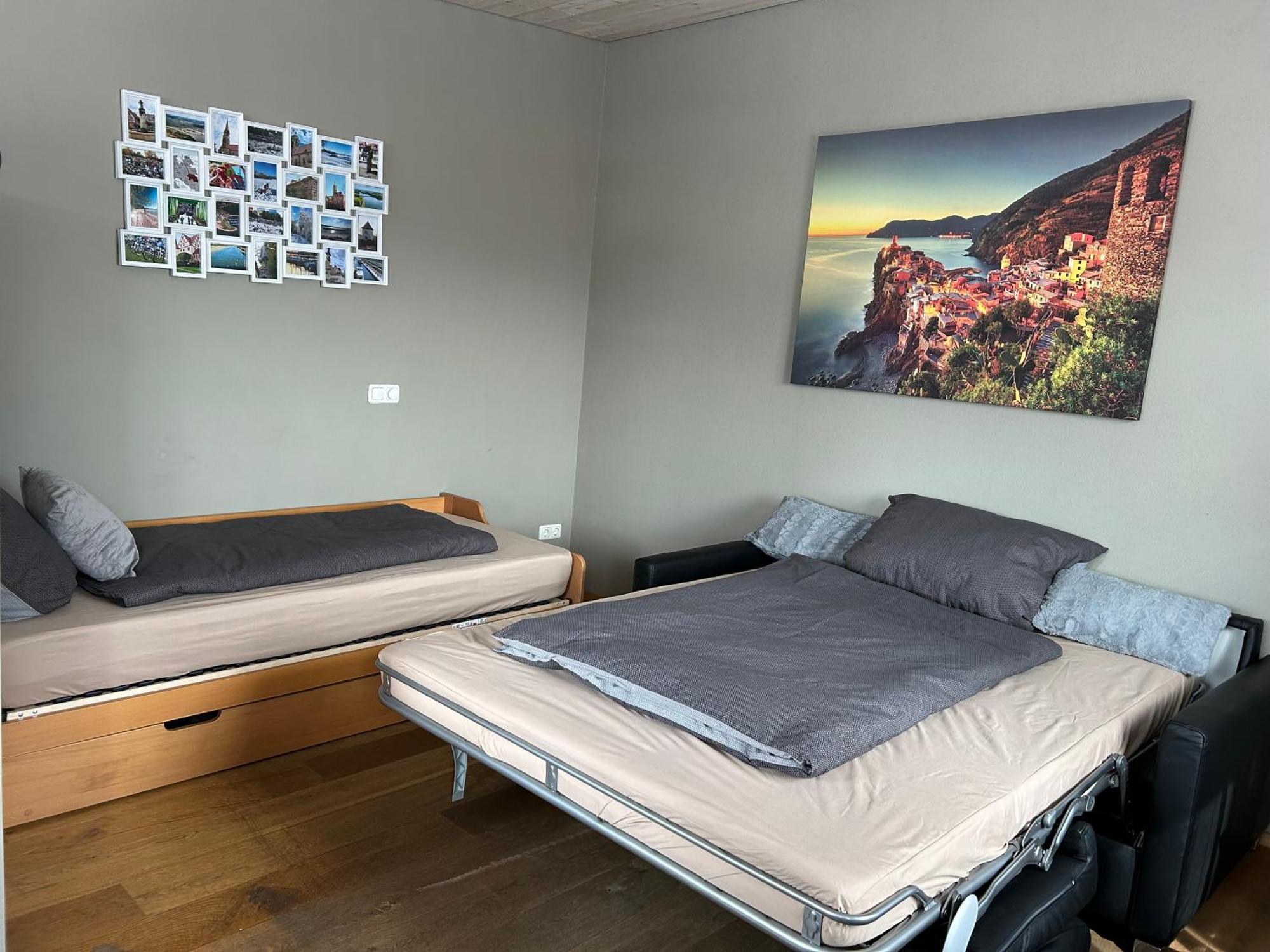 Roth Apartment